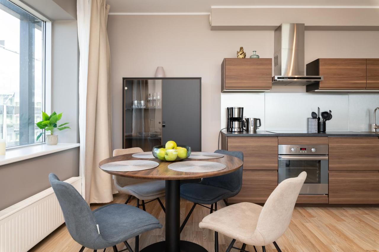 Viru Stylish Apartment Tallinn Exteriör bild